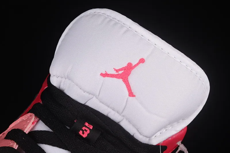 All categories Air Jordan Jordan series basketball shoes Air Jordan 1 Low Air Jordan 1 Low AJ1 Joe 1 white and pink low-top cultural basketball shoes 553560-162